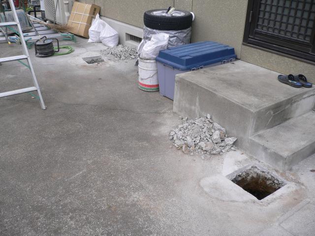 板倉町　カーポート・物置設置中　コンクリ切り